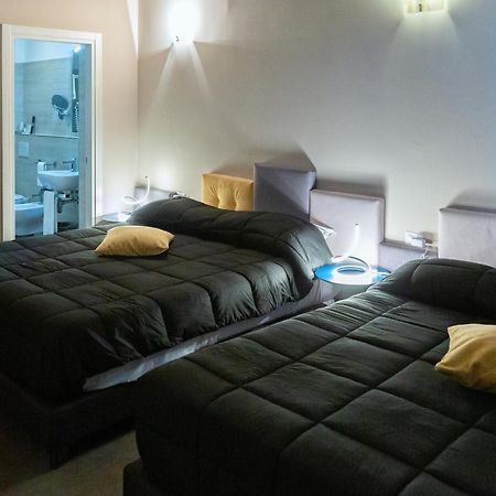 Hotel Eubea レッジョ・ディ・カラブリア エクステリア 写真